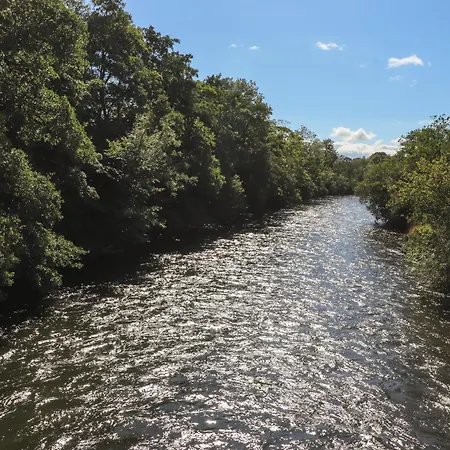 度假居 Corning Mill View *